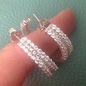 NIB 🌼 12.50ctw CZ SS .925 HOOP EARRINGS 🌼